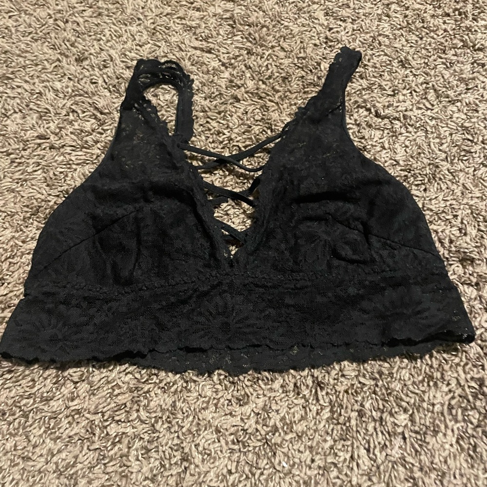 Victoria’s Secret Pino black bralette size Med